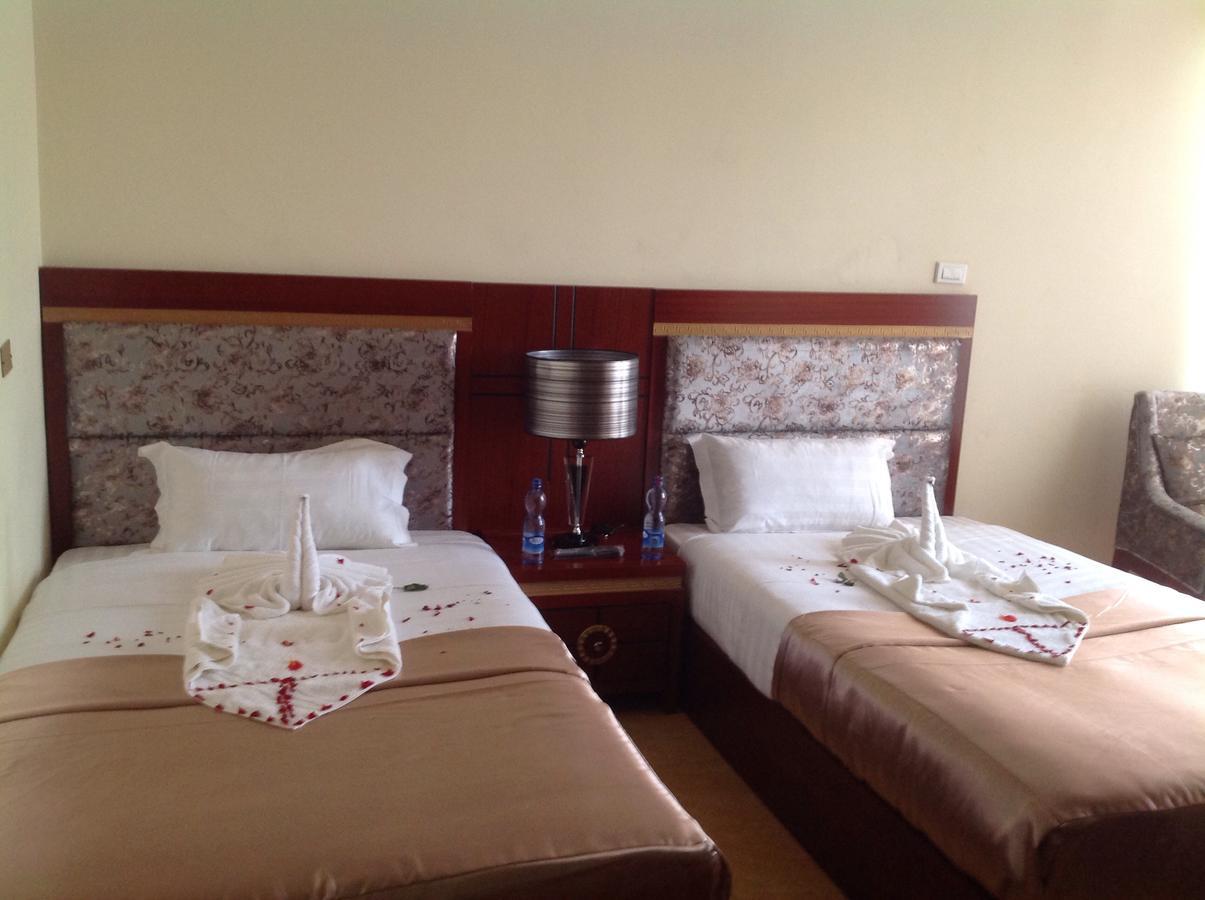 Palm Palace Hotel Bahir Dar Exteriör bild