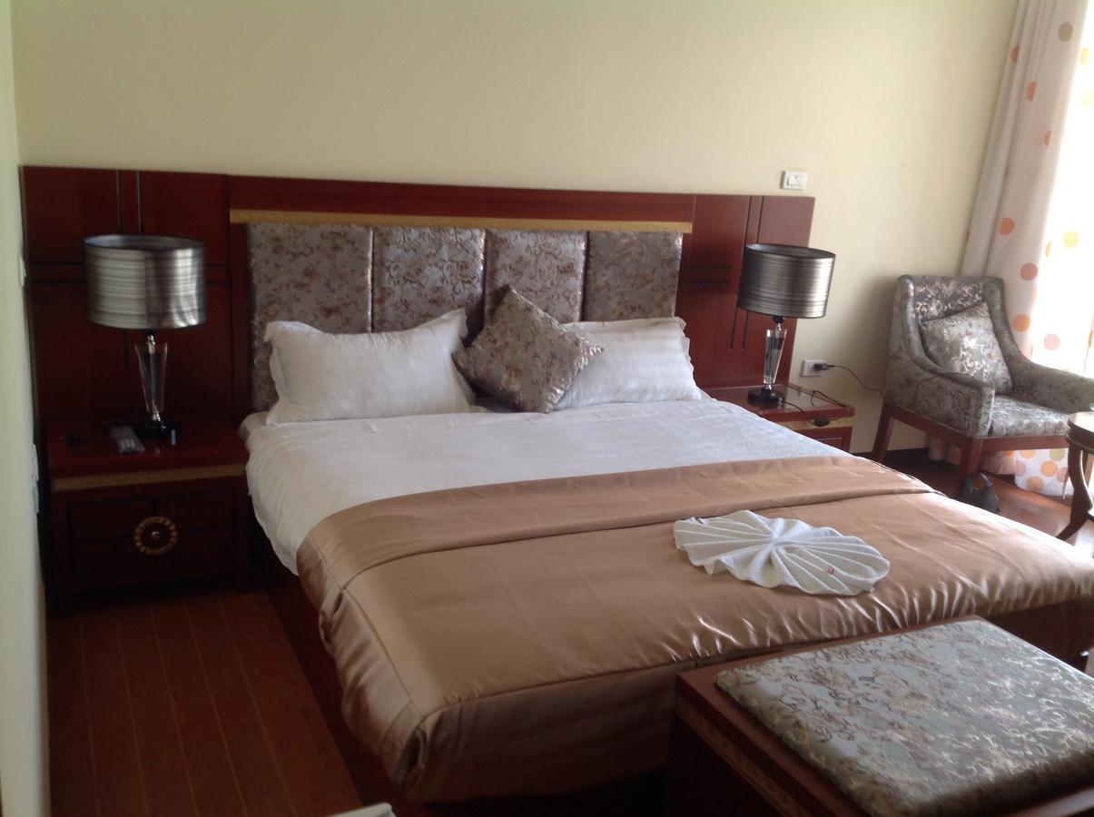 Palm Palace Hotel Bahir Dar Exteriör bild