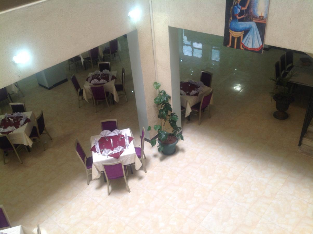 Palm Palace Hotel Bahir Dar Exteriör bild